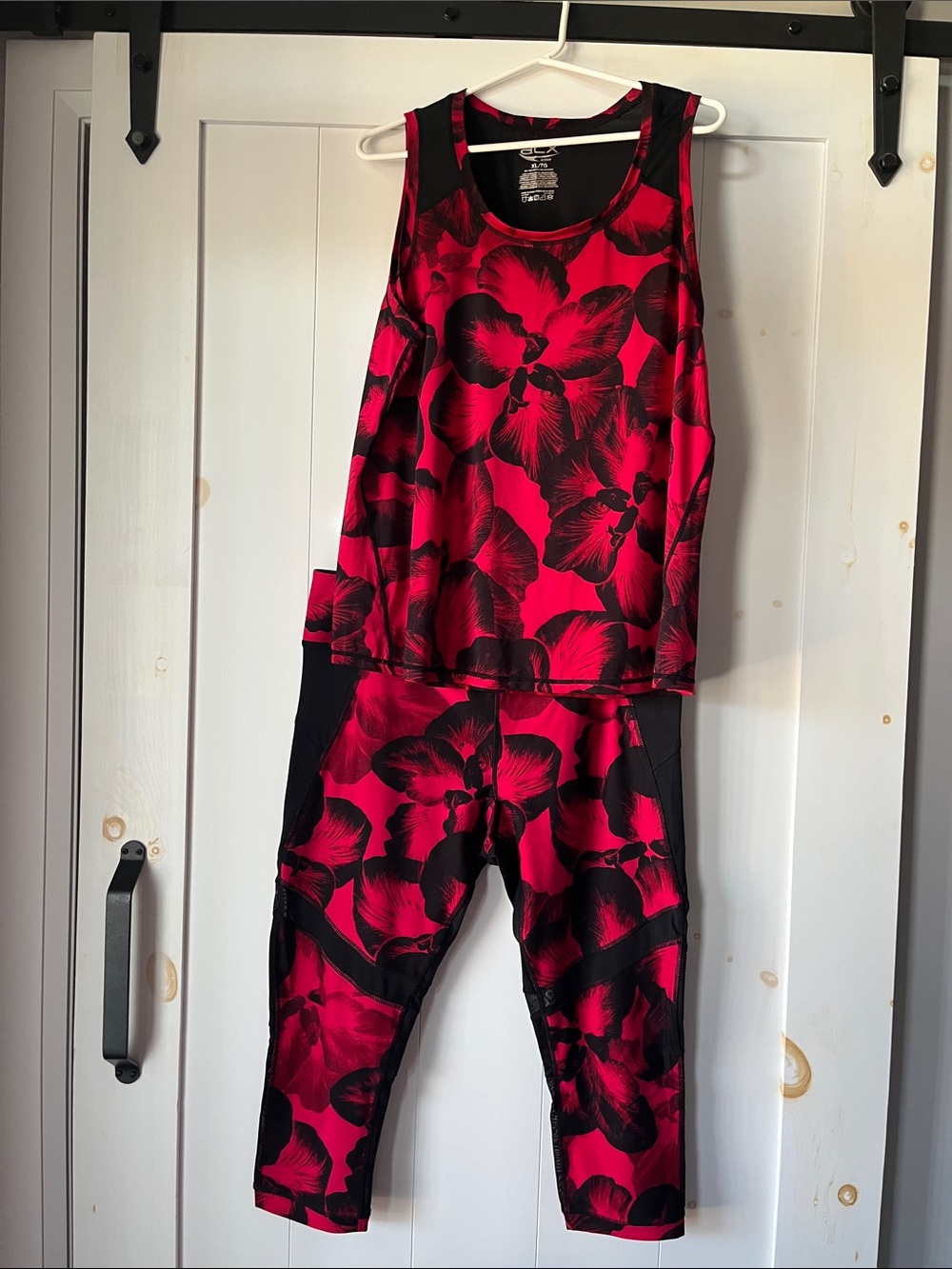 Danskin Red & Black Floral Tank with Matching Capri Leggings